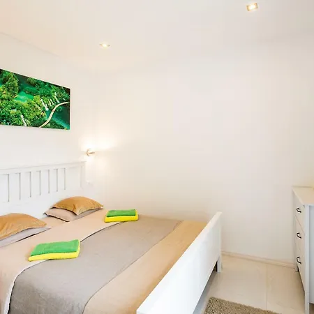 Apartment New In Tenerife Costa Del Silencio
